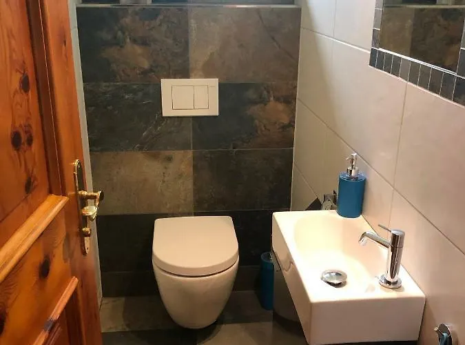 Fam. Unterberger شقة *